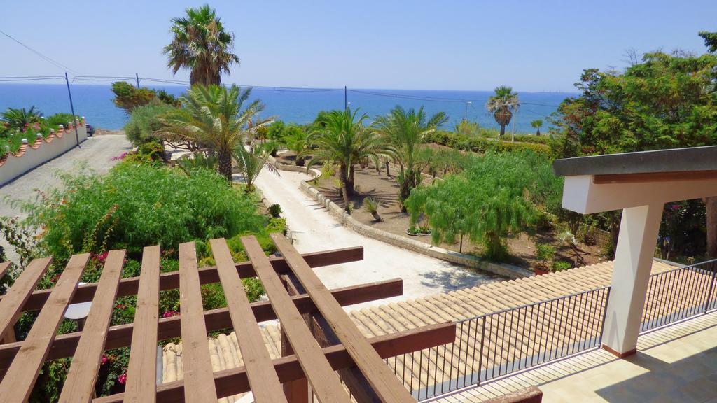 La Villa Rosa Al Mare Поццалло Экстерьер фото