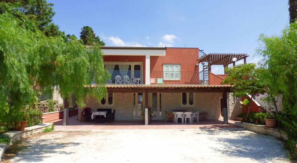 La Villa Rosa Al Mare Поццалло Экстерьер фото